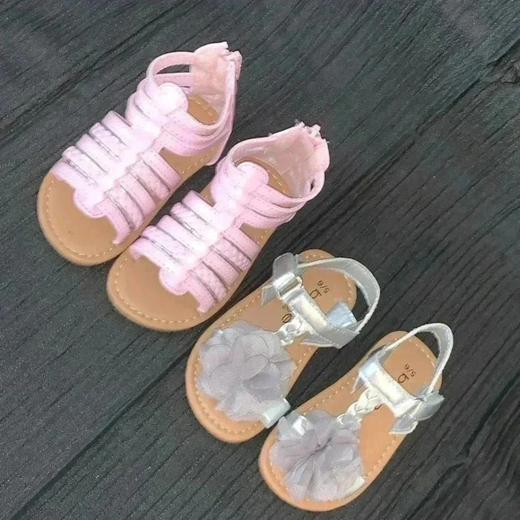 bebe Other - LOT OF 2 BEBE GIRLS SANDALS SIZE 5
